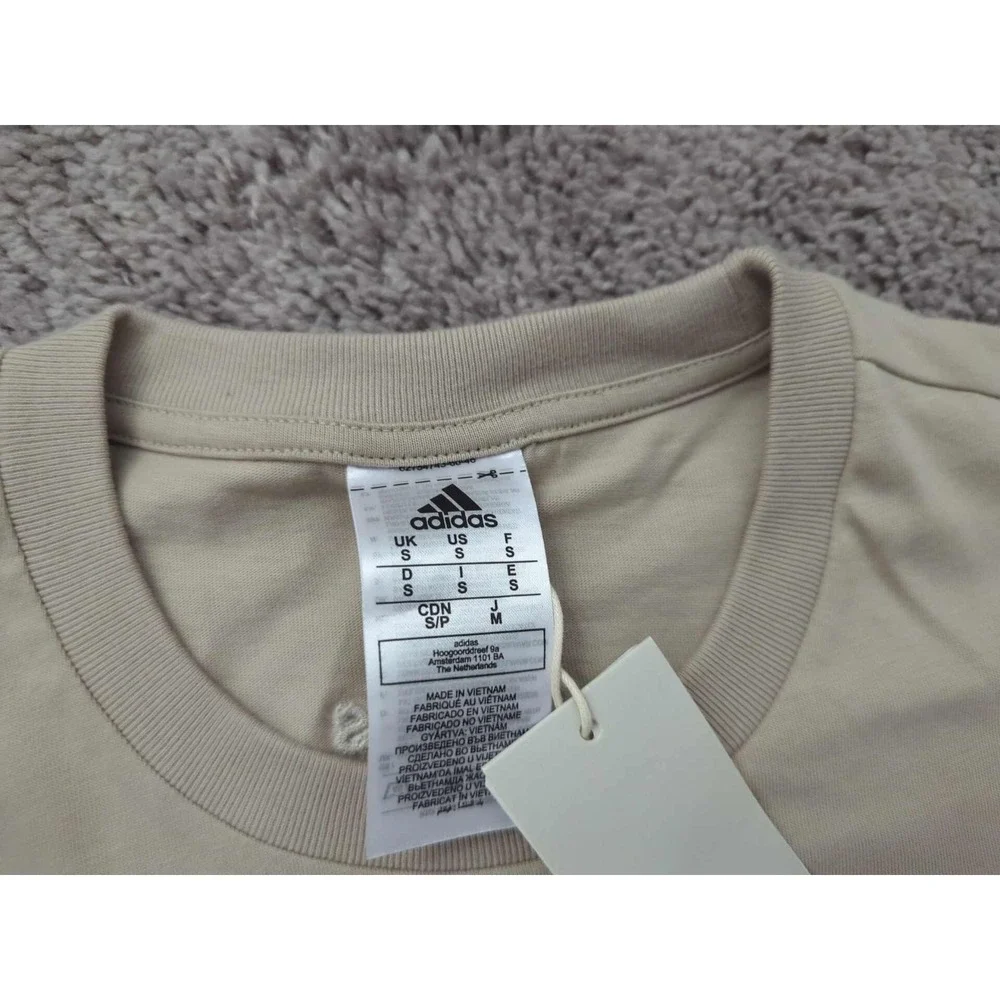 Adidas T Shirt Mens Small‎ Beige Short Sleeve Logo Multi Sport Athletic NWT